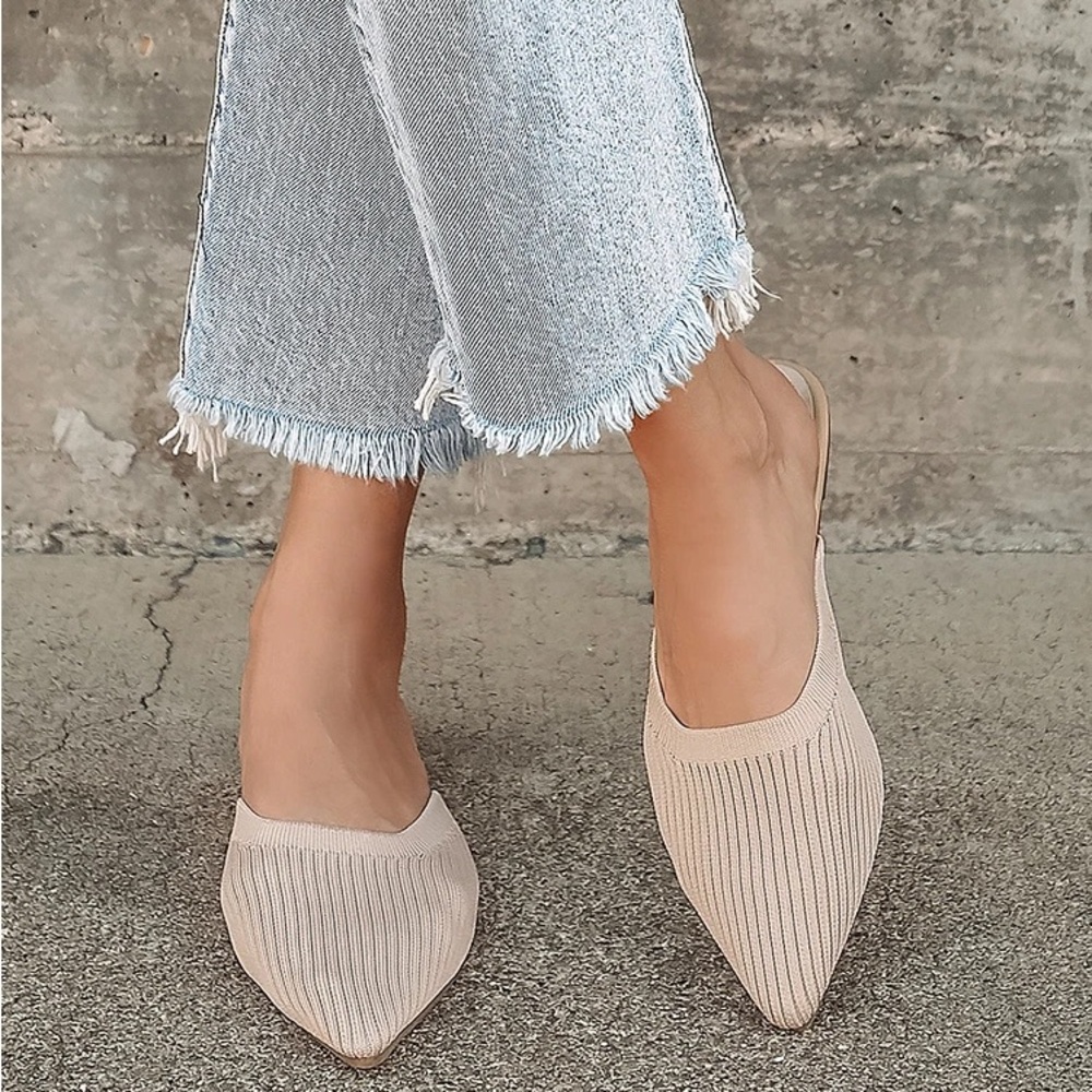 Lulu’s Jeaney Light Nude Ribbed Knit Pointed-Toe Mule Slides (Size 11)